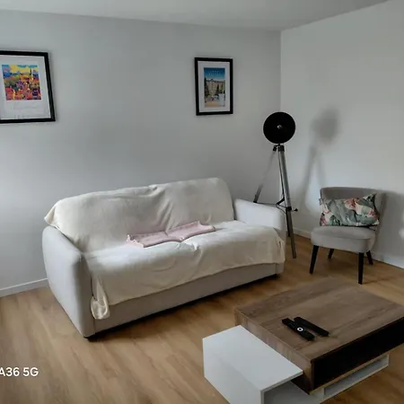 Kity House Maison Individuelle Avec Jardin Сasa de vacaciones Neufchâteau