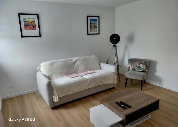 Kity House بيت للعطل Neufchâteau